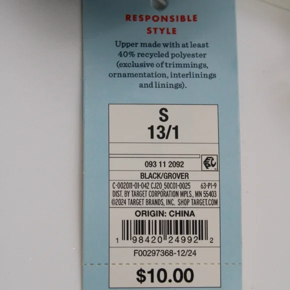 Cat & Jack Kids Slip-On Water Shoes — Black, Size 13/1 (NWT) - Picture 5 of 5